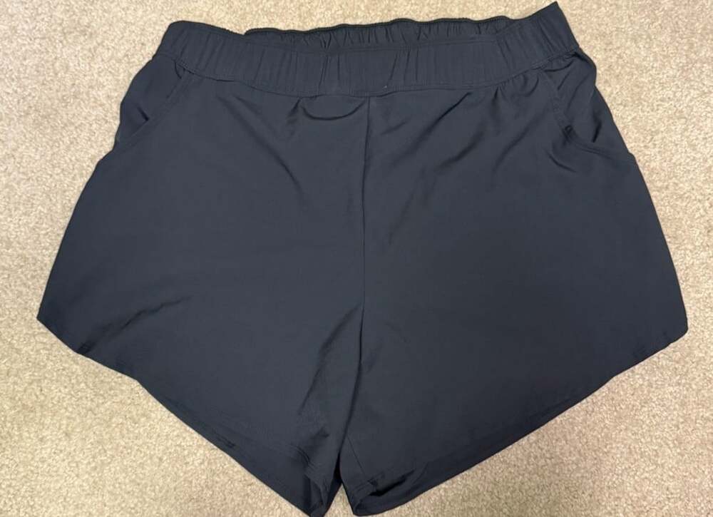 Torrid Womens Black Active Athletic Running Shorts 1X with Pockets 5" Inseam